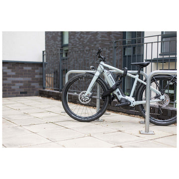 Hiplok E-DX Cargo Lock in use