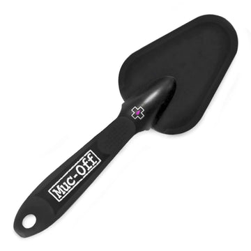 Muc-Off-detailing-brush